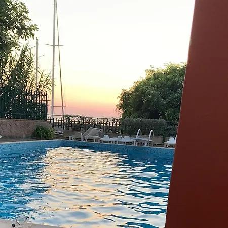 別荘 Villaggio Rochi Bagnara Calabra バニャーラ・カーラブラ